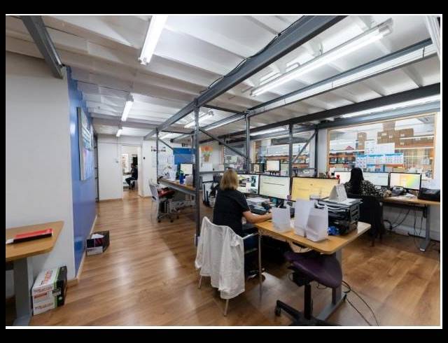 INDUSTRIAL PROPERTY TO RENT IN OBSERVATORY